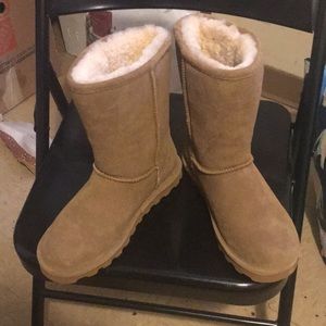 Bear paw boots